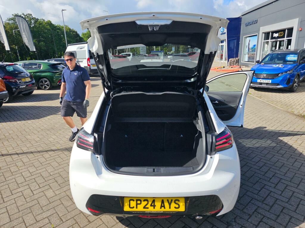 Peugeot 208 Hatchback Grey #24