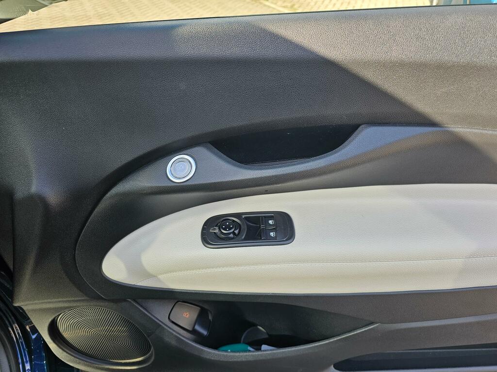 Fiat 500E 500E Icon Black #14