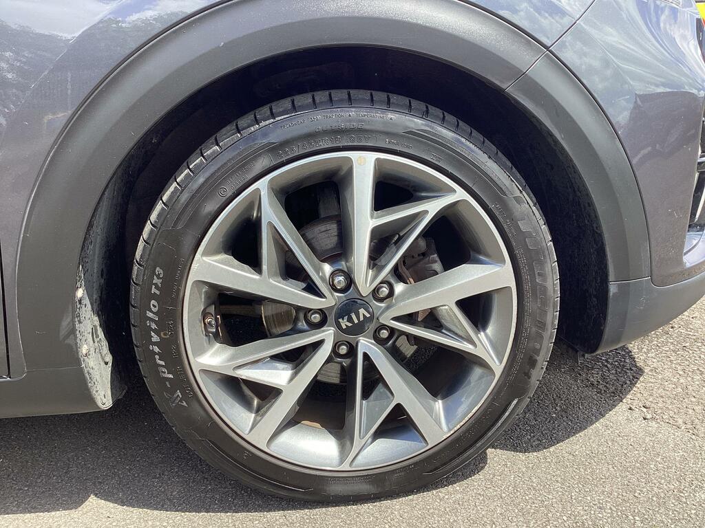 Kia Niro 4 White #43