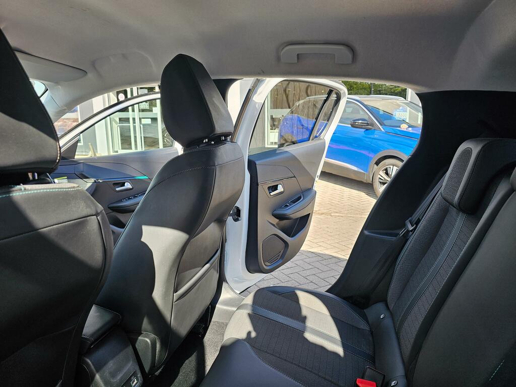 Peugeot 208 1.2 Puretech Active Grey #25