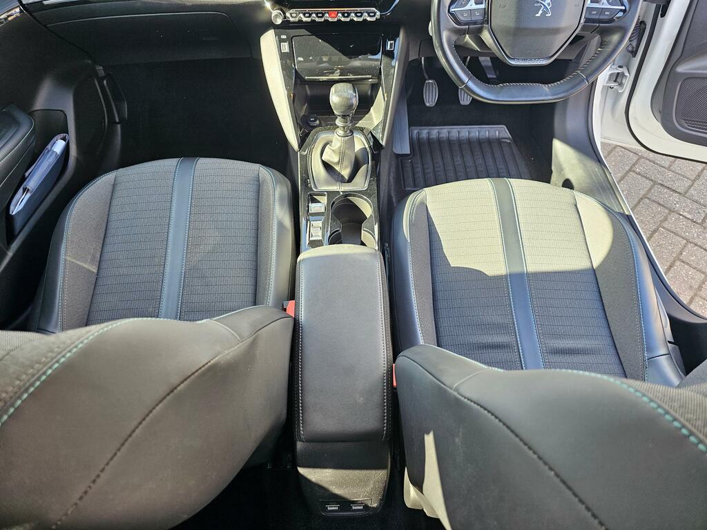 Peugeot 208 1.2 Puretech Active Grey #19