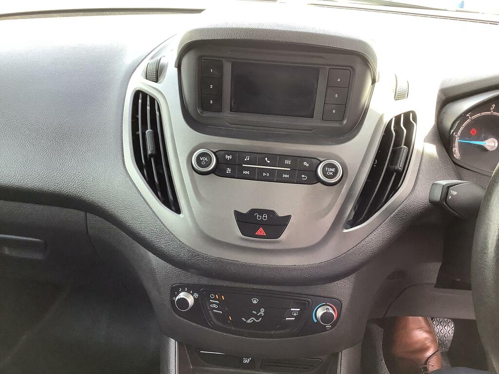 Ford Transit Courier 1.5L 1.5 Tdci Trend L1 Euro 6 Grey #12
