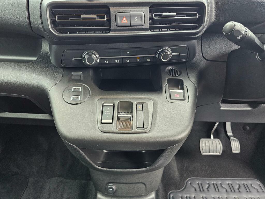 Peugeot E-Partner 52 Kwh 136 Bhp Standard Professional White #18