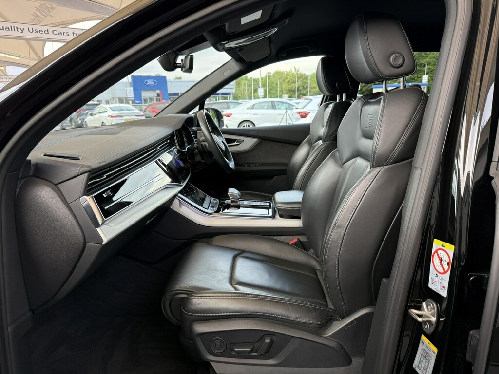 Audi Q7 55 Tfsi Quattro S Line Tiptronic 2023 Black #17