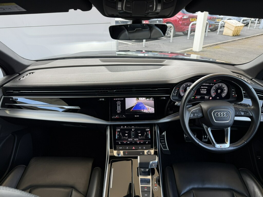 Audi Q7 55 Tfsi Quattro S Line Tiptronic 2023 Black #16