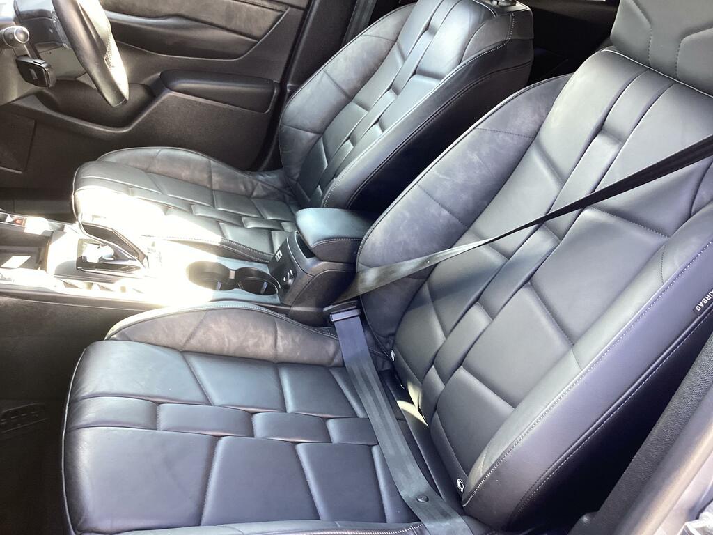 DS DS 3 Crossback Prestige Grey #32
