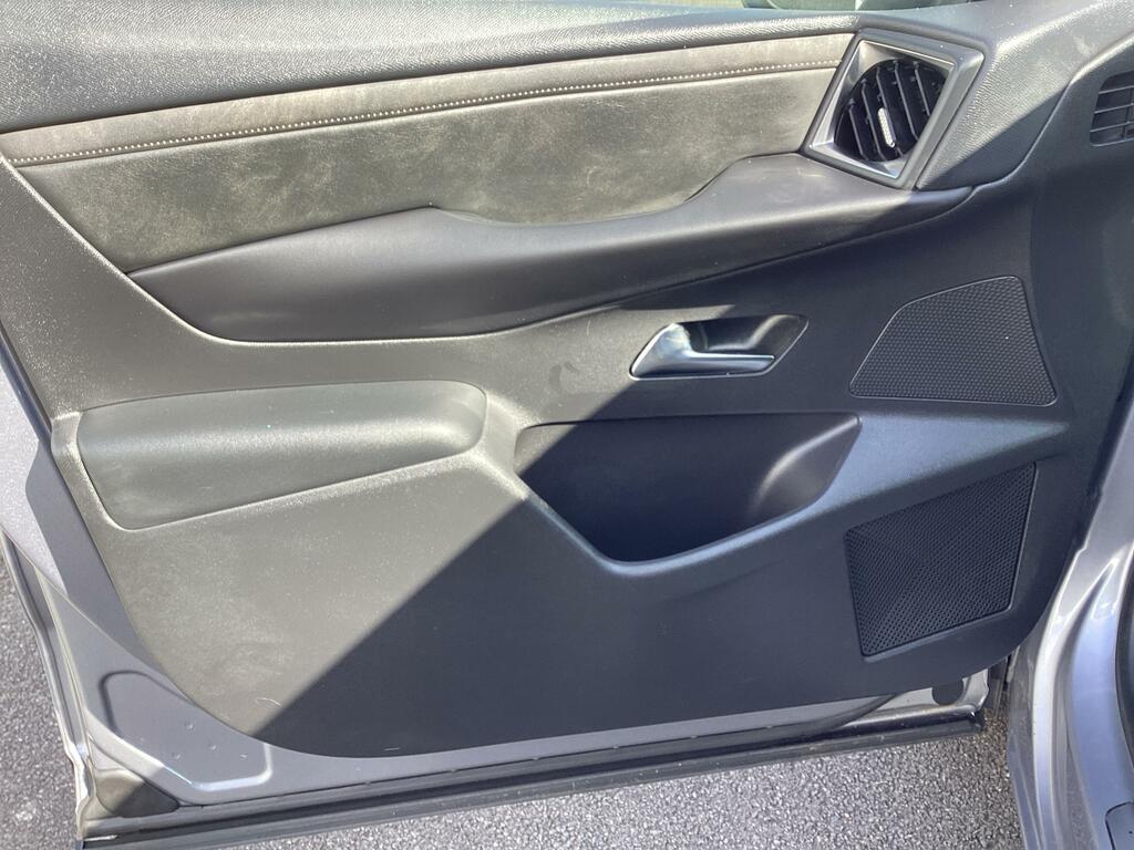 DS DS 3 Crossback Prestige Grey #29