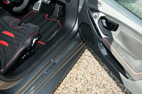 Lamborghini Huracan 5.2 V10 640 Awd  #51