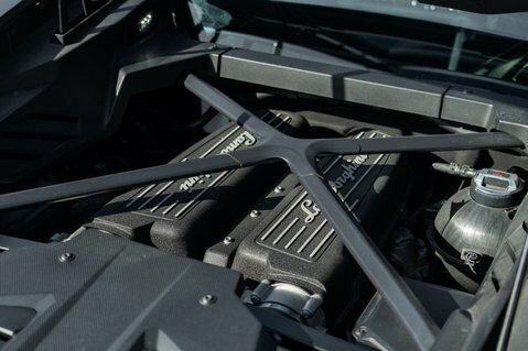 Lamborghini Huracan 5.2 V10 640 Awd  #96