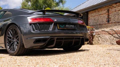 Audi R8 5.2 Fsi V10 #5