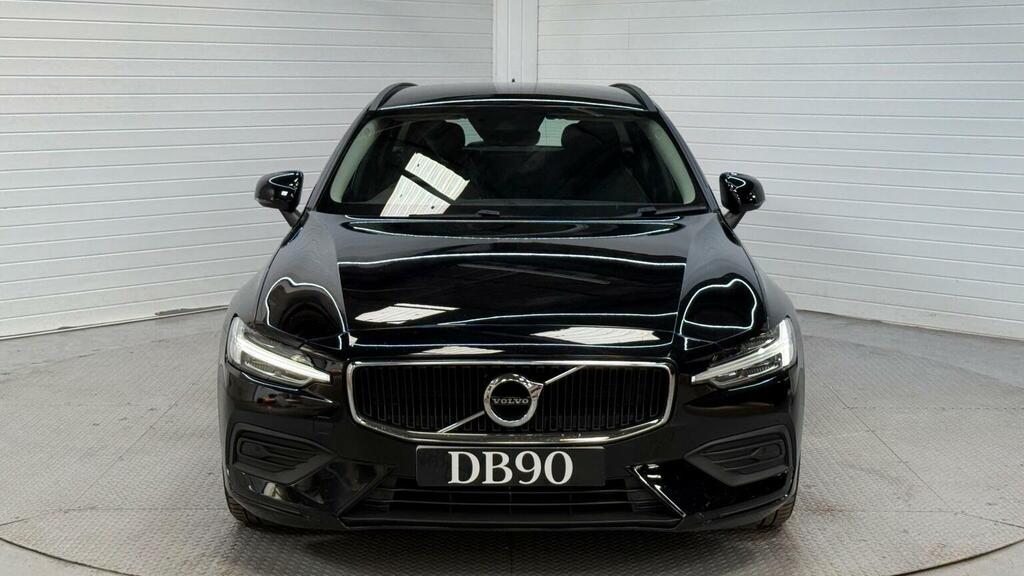 Volvo V60 2.0 B3 Mhev Momentum Euro 6 Ss Black #5