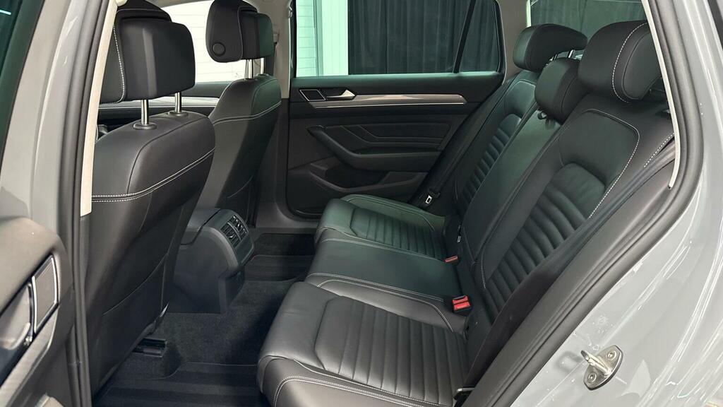 Volkswagen Passat 2.0 Tdi Evo Scr R-line Dsg #46