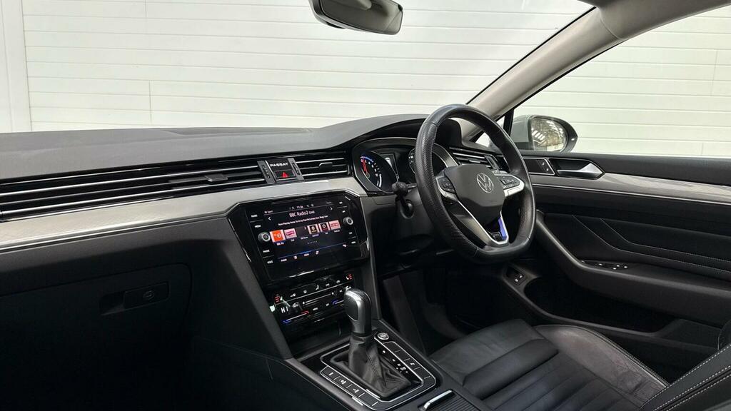 Volkswagen Passat 2.0 Tdi Evo Scr R-line Dsg #49