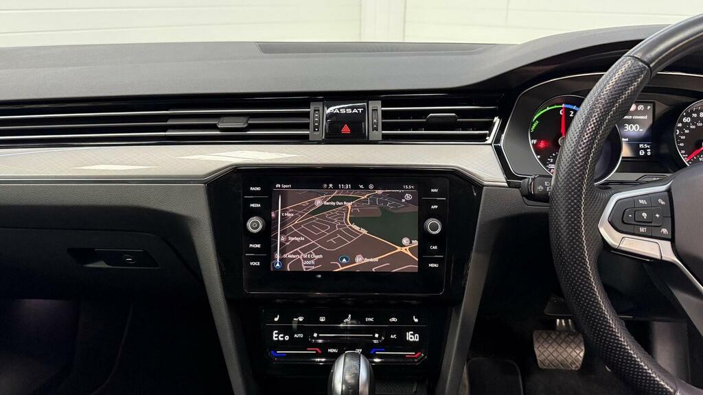 Volkswagen Passat 2.0 Tdi Evo Scr R-line Dsg #33