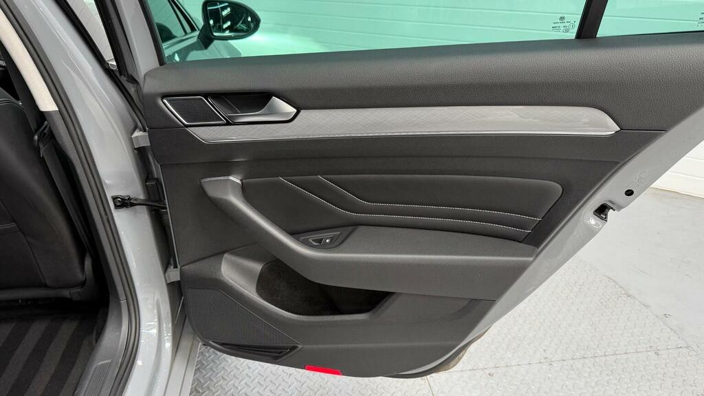 Volkswagen Passat 2.0 Tdi Evo Scr R-line Dsg #43