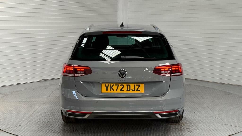 Volkswagen Passat 2.0 Tdi Evo Scr R-line Dsg #9