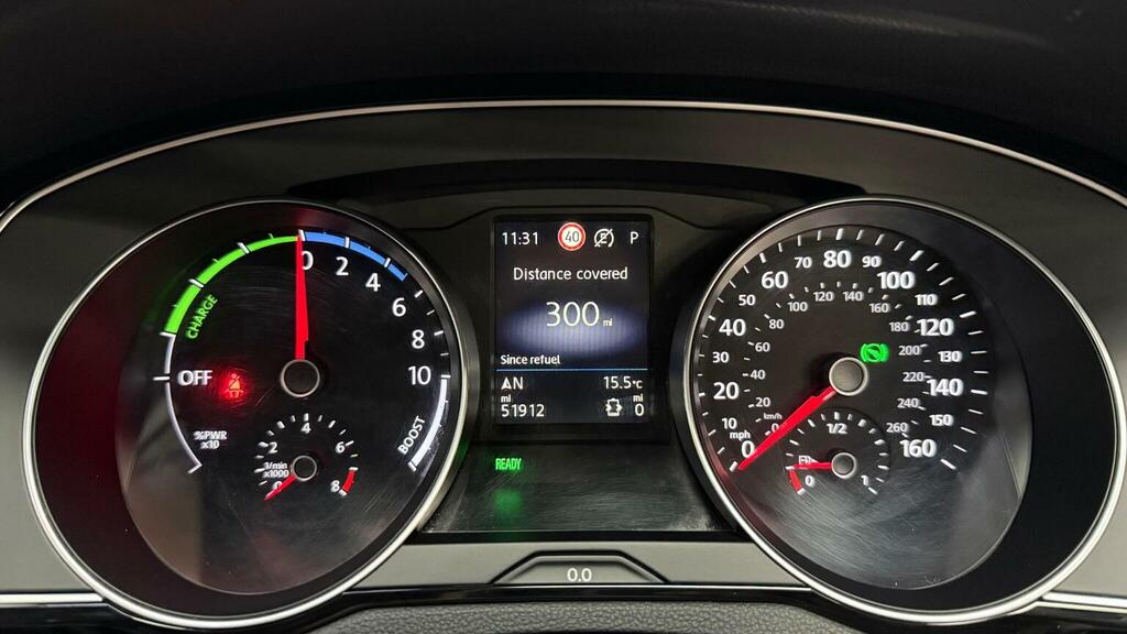 Volkswagen Passat 2.0 Tdi Evo Scr R-line Dsg #30