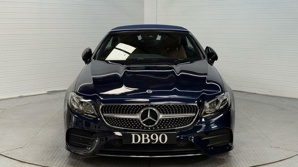 Mercedes-Benz E Class Black #55