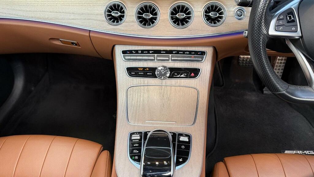 Mercedes-Benz E Class Black #27