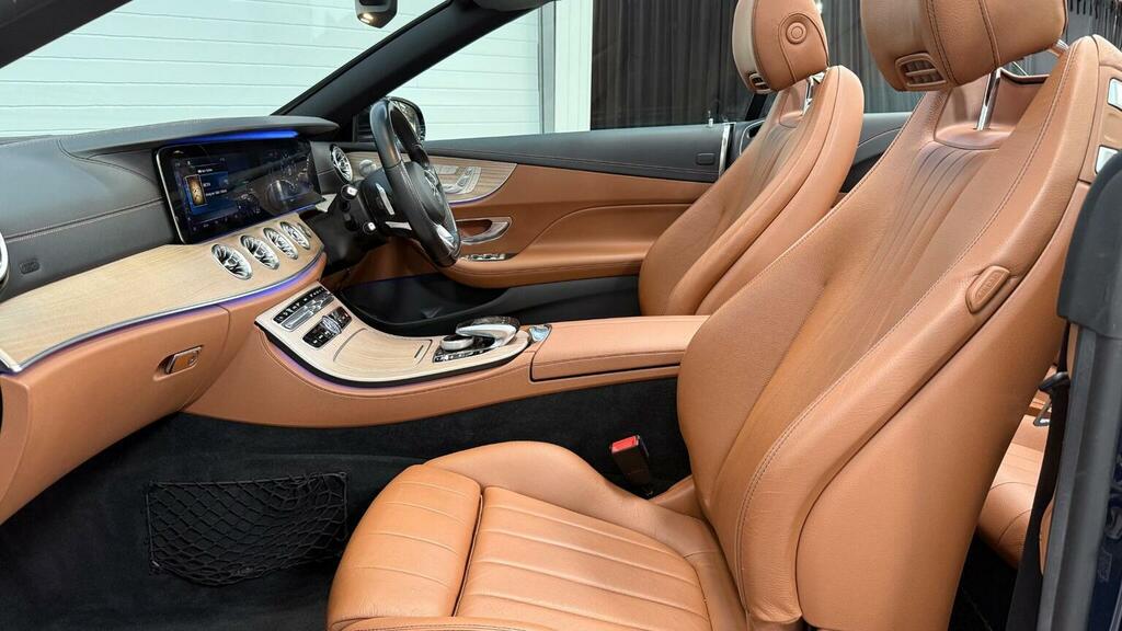 Mercedes-Benz E Class Black #41