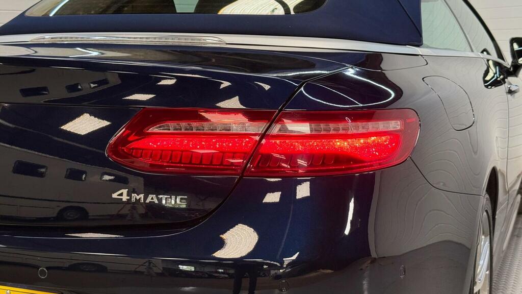 Mercedes-Benz E Class Black #52