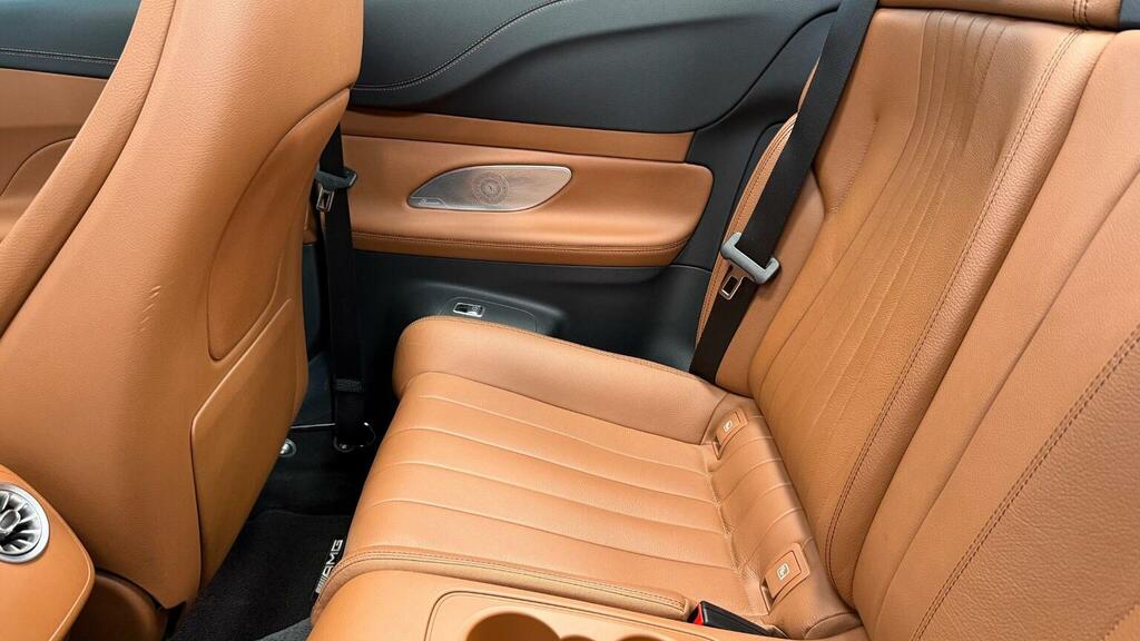 Mercedes-Benz E Class Black #34