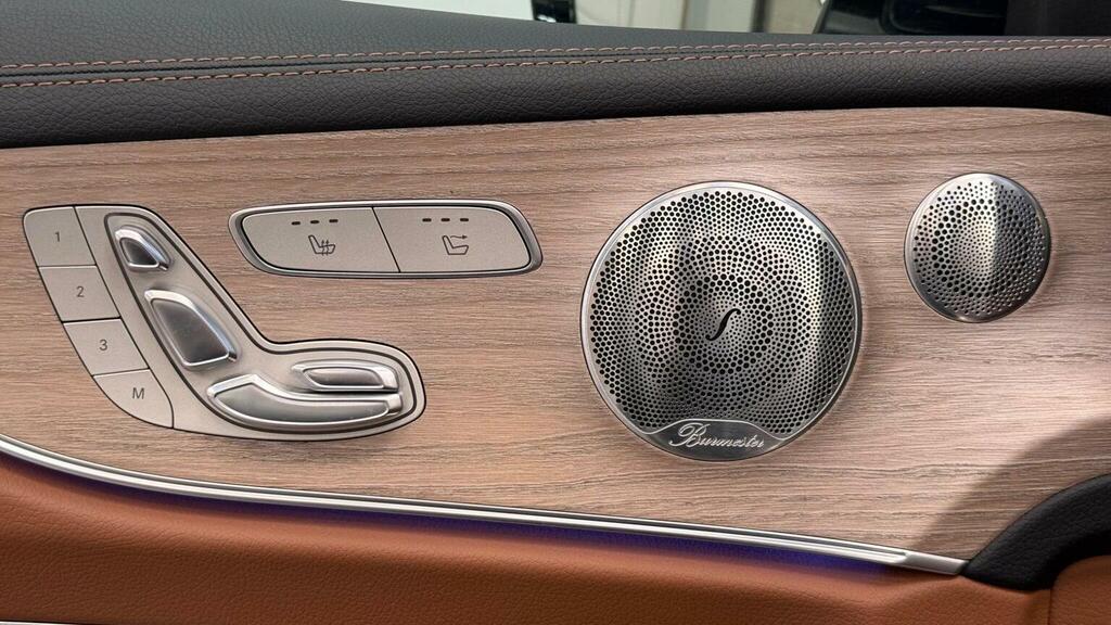 Mercedes-Benz E Class Black #40