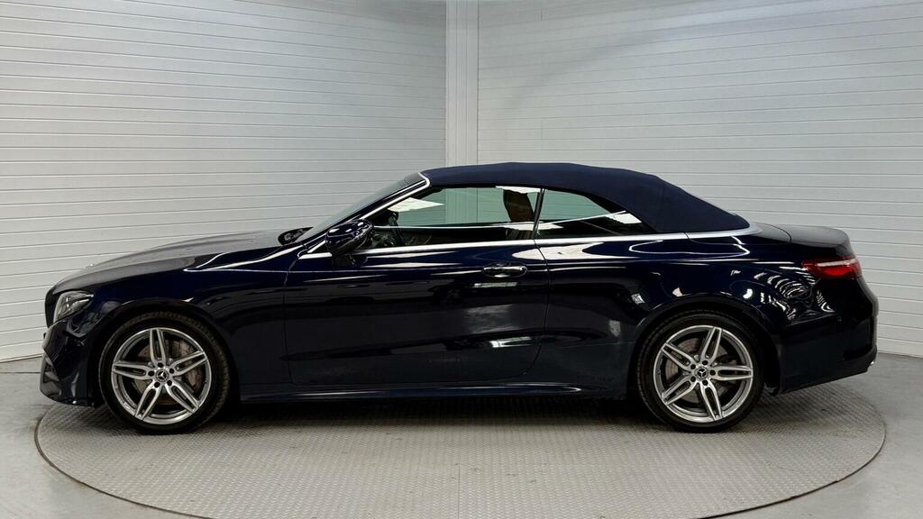 Mercedes-Benz E Class Black #59