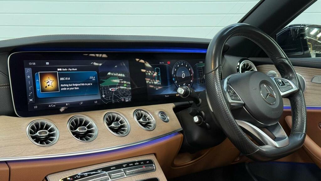 Mercedes-Benz E Class Black #37