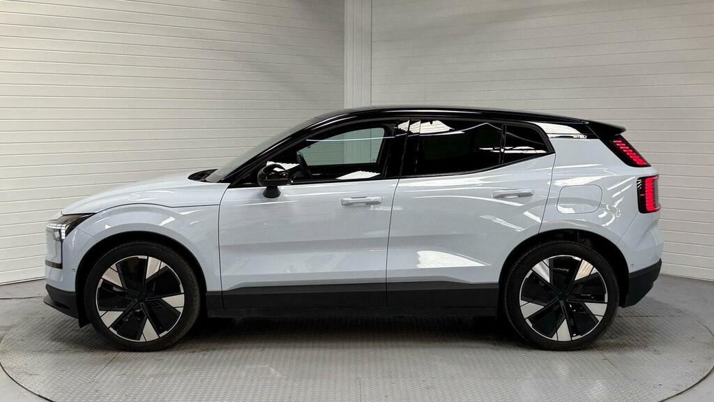 Volvo EX30 Suv Twin Performance 69Kwh Ultra Awd 202 Blue #6