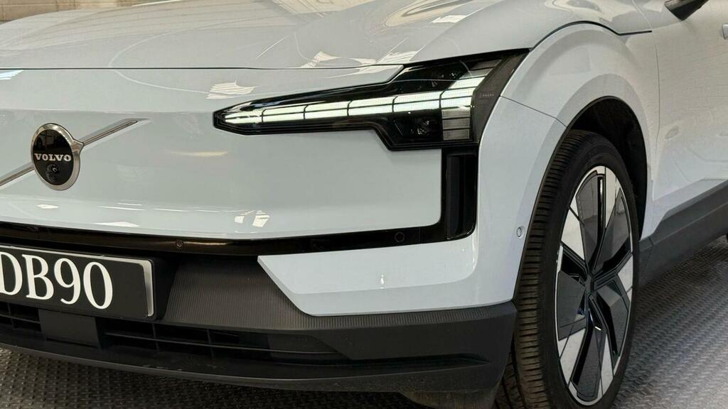 Volvo EX30 200Kw Sm Extended Range Ultra 69Kwh Grey #46