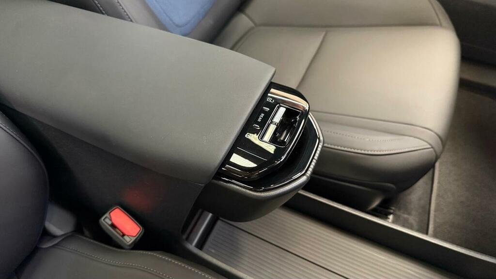 Volvo EX30 200Kw Sm Extended Range Ultra 69Kwh Grey #12
