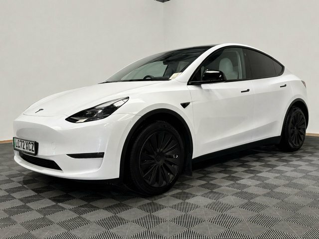 Tesla Model Y Motor Long Range Suv White #4