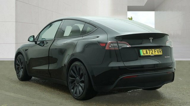 Tesla Model Y Motor Performance Suv Black #3