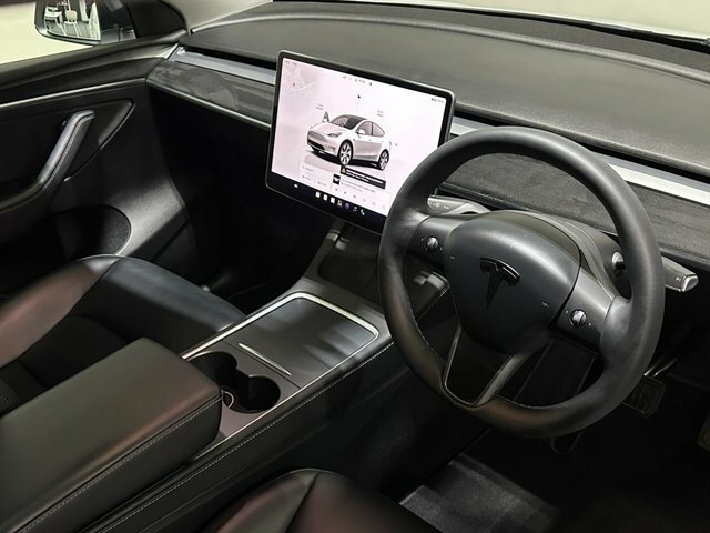 Tesla Model Y Motor Long Range Suv Black #4