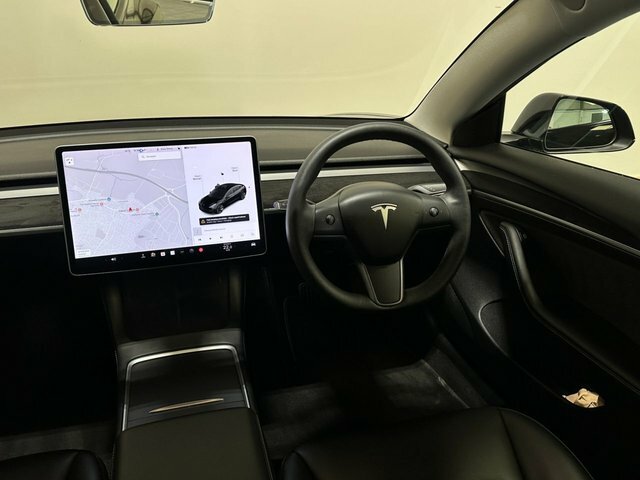 Tesla Model 3 Motor Long Range Saloon Red #6