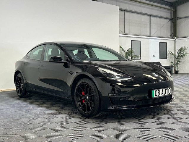 Tesla Model 3 Motor Long Range Saloon Red #3
