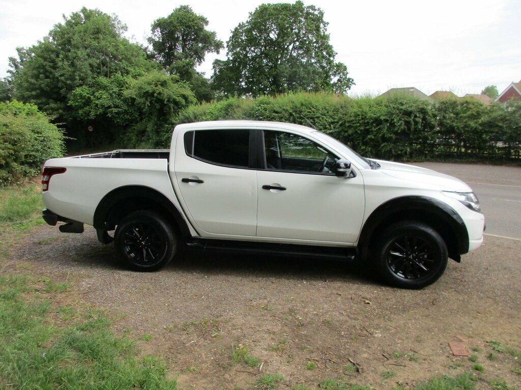 Mitsubishi L200 2.4 Di-d Dc Challenger 4Wd Euro 6 White #3