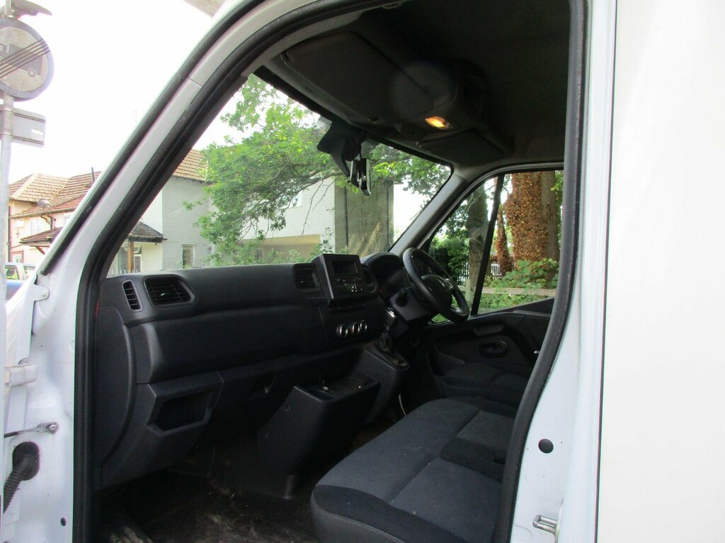 Renault Master Mpv White #6