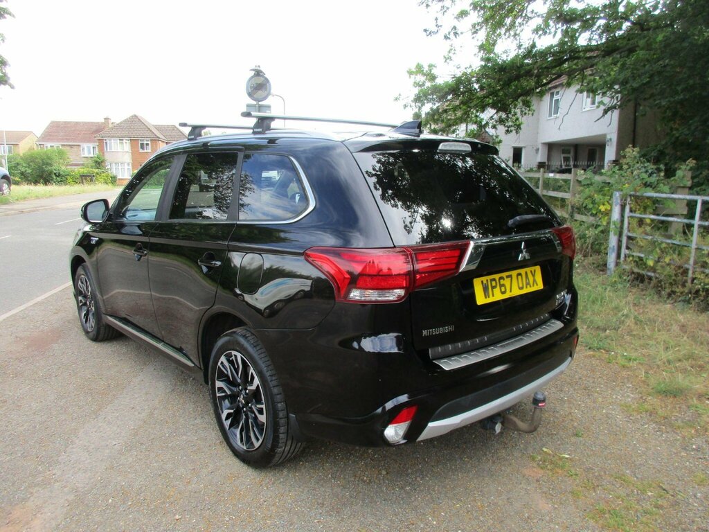 Mitsubishi Outlander 2.0H 12Kwh Juro Cvt 4Wd Euro 6 Ss Black #5