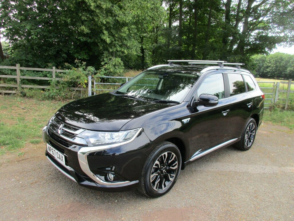 Mitsubishi Outlander 2.0H 12Kwh Juro Cvt 4Wd Euro 6 Ss Black