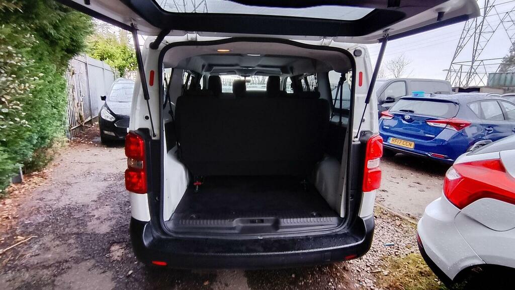 Toyota Proace Verso 1.5D 120 9 Seat Combi Uk Car White #5