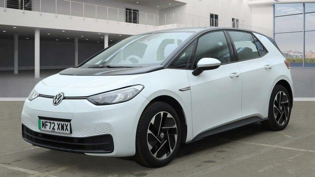 Volkswagen ID.3 Hatchback MF72XWX White #4