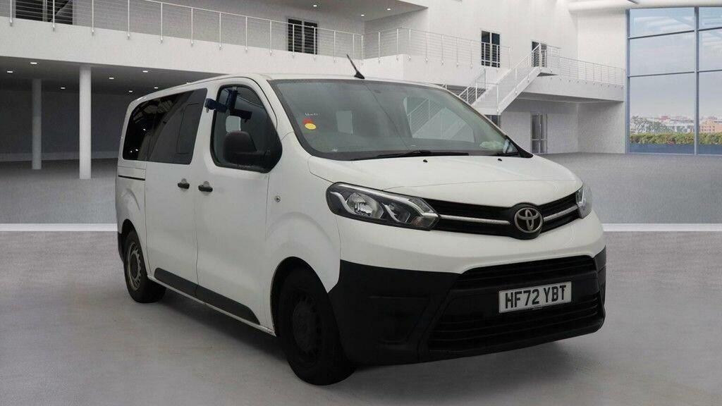 Toyota Proace Verso 1.5D 120 9 Seat Combi Uk Car White