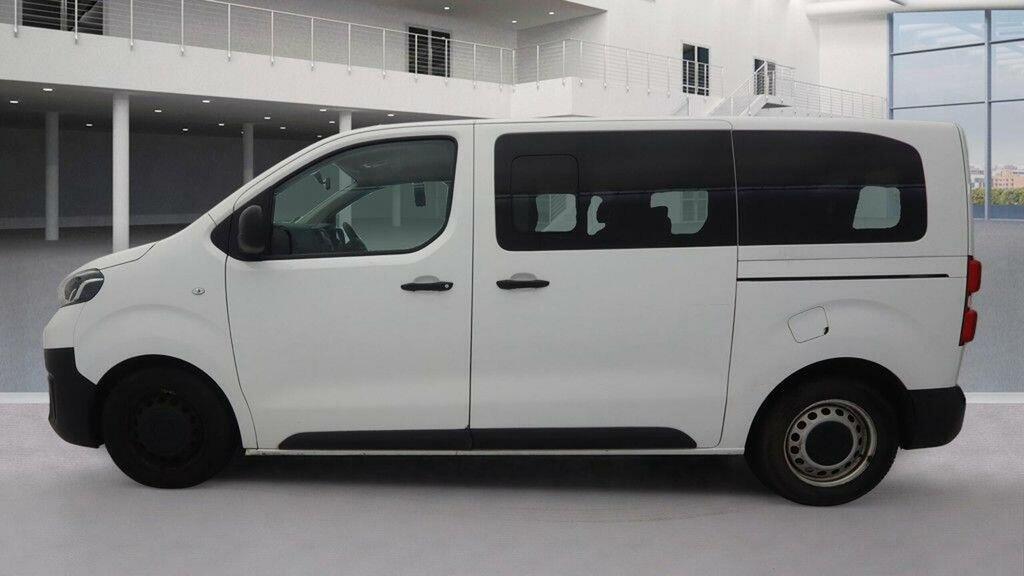 Toyota Proace Verso 1.5D 120 9 Seat Combi Uk Car White #6