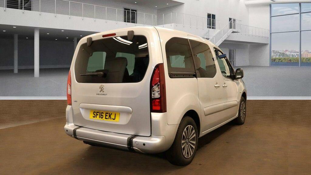 Peugeot Partner Tepee 1.6 Bluehdi Allure Etg Euro 6 Ss #6
