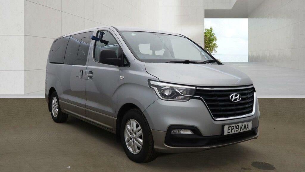 Hyundai I800 2.5 Crdi Se Nav Euro 6 Silver