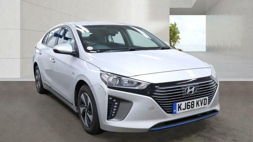 Hyundai Ioniq 1.6 H-gdi Se Dct Euro 6 Ss Silver