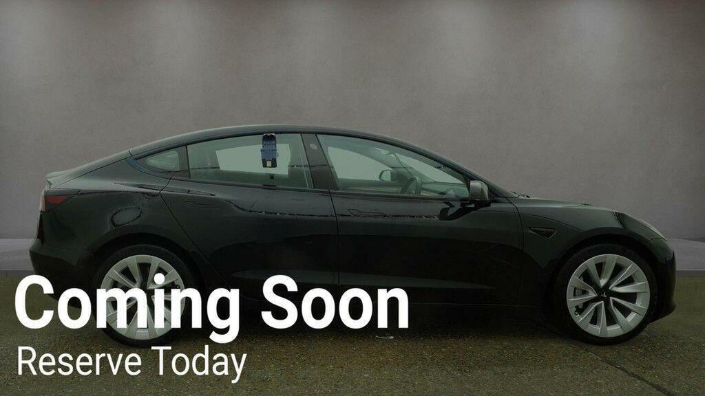 Tesla Model 3 Saloon Black