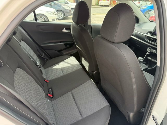 Kia Picanto Gt-line Black #21